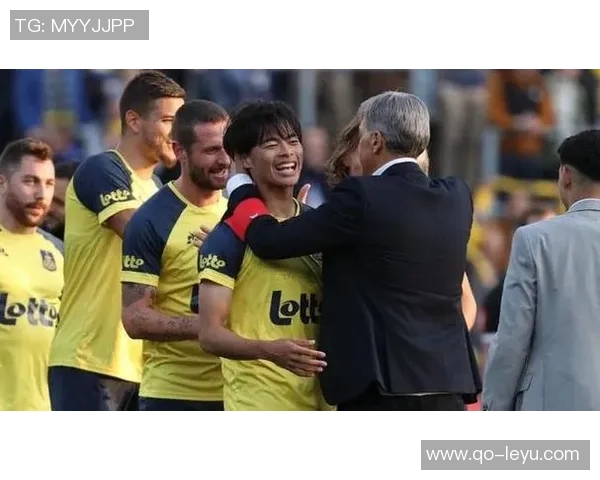 麦卡哥哥:身材不高但技巧出众,我们总能找到进球的机会 麦卡哥哥:身材不高但技巧出众,我们总能找到进球的机会