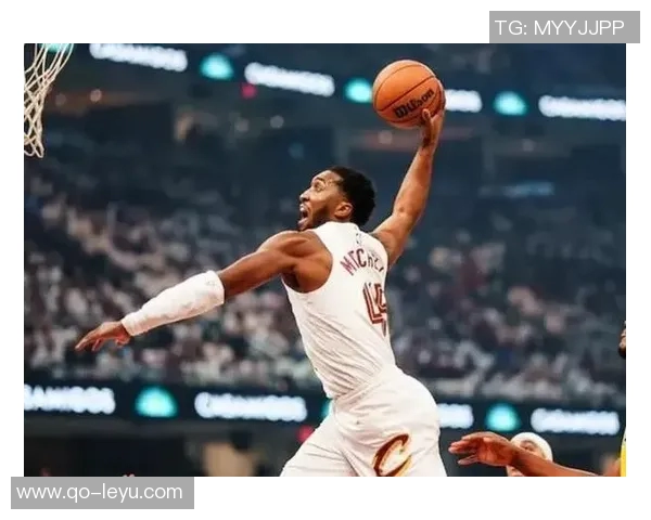 维拉纽瓦分析东部前五球员表现字母哥布伦森米切尔等人引关注