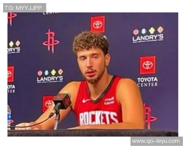 火箭篮板率创历史新高亚当斯前场板率领跑联盟