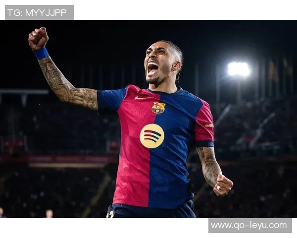 巴萨球员完成本周最后一次训练弗里克再度缺席引发关注