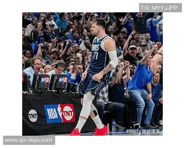 东契奇谈投篮选择:在理性与激情之间寻求最佳平衡 东契奇谈投篮选择:在理性与激情之间寻求最佳平衡